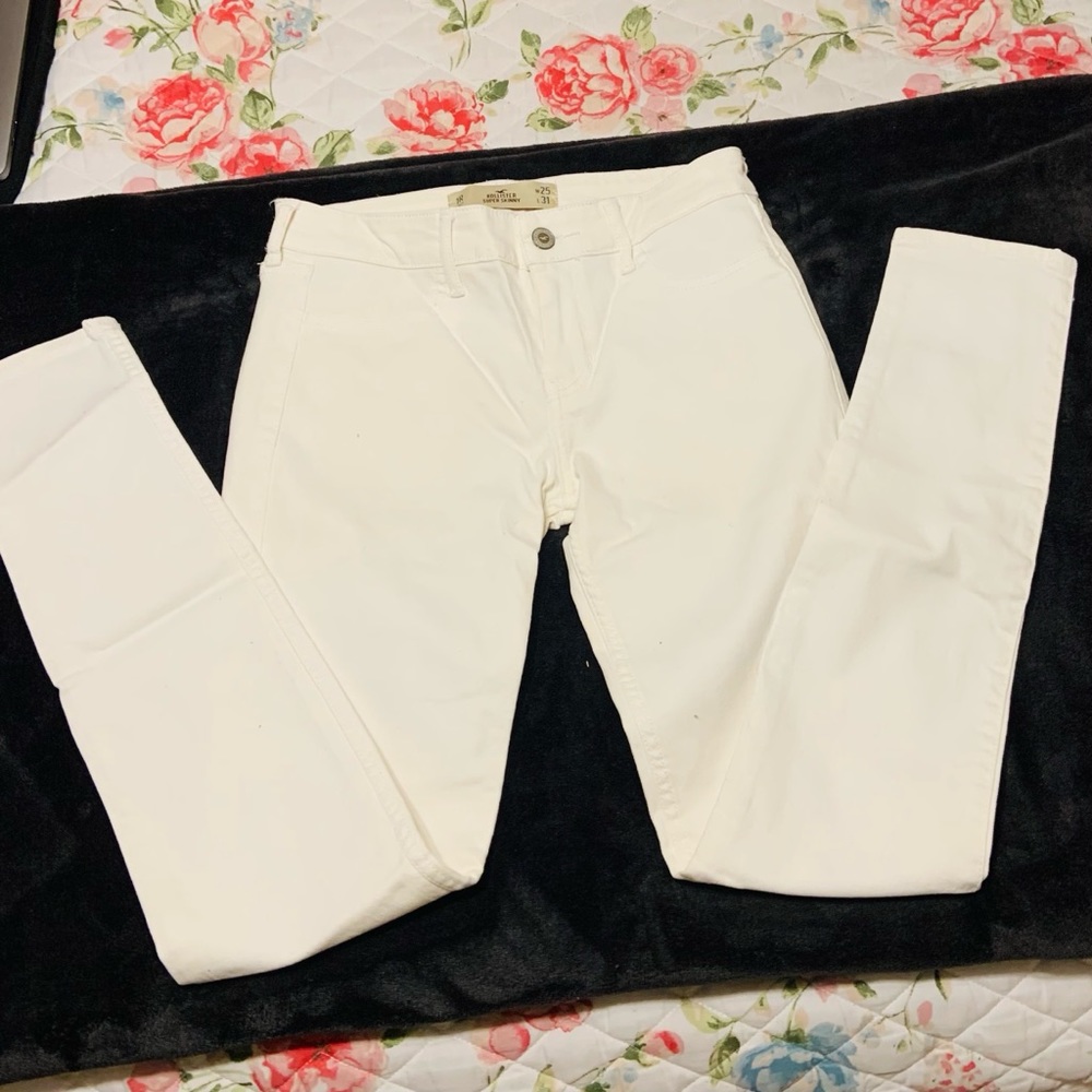 Hollister White Skinny Jeans